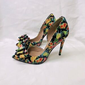 Betsey Johnson 4 inch heels